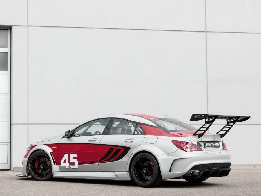 Mercedes-Benz CLA45 AMG Racing Series Concept 2013 года  (фото 18 из 22)